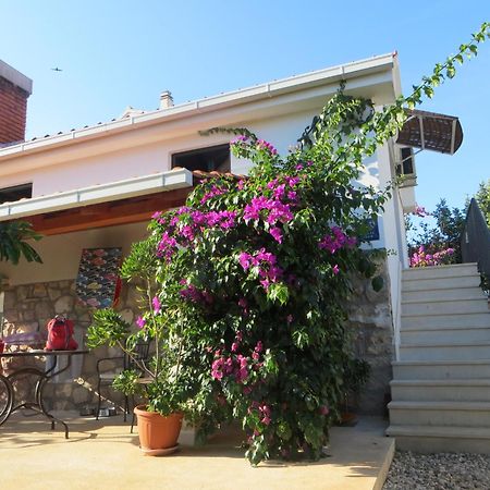 Holiday Home Artina 2 Lovište Buitenkant foto