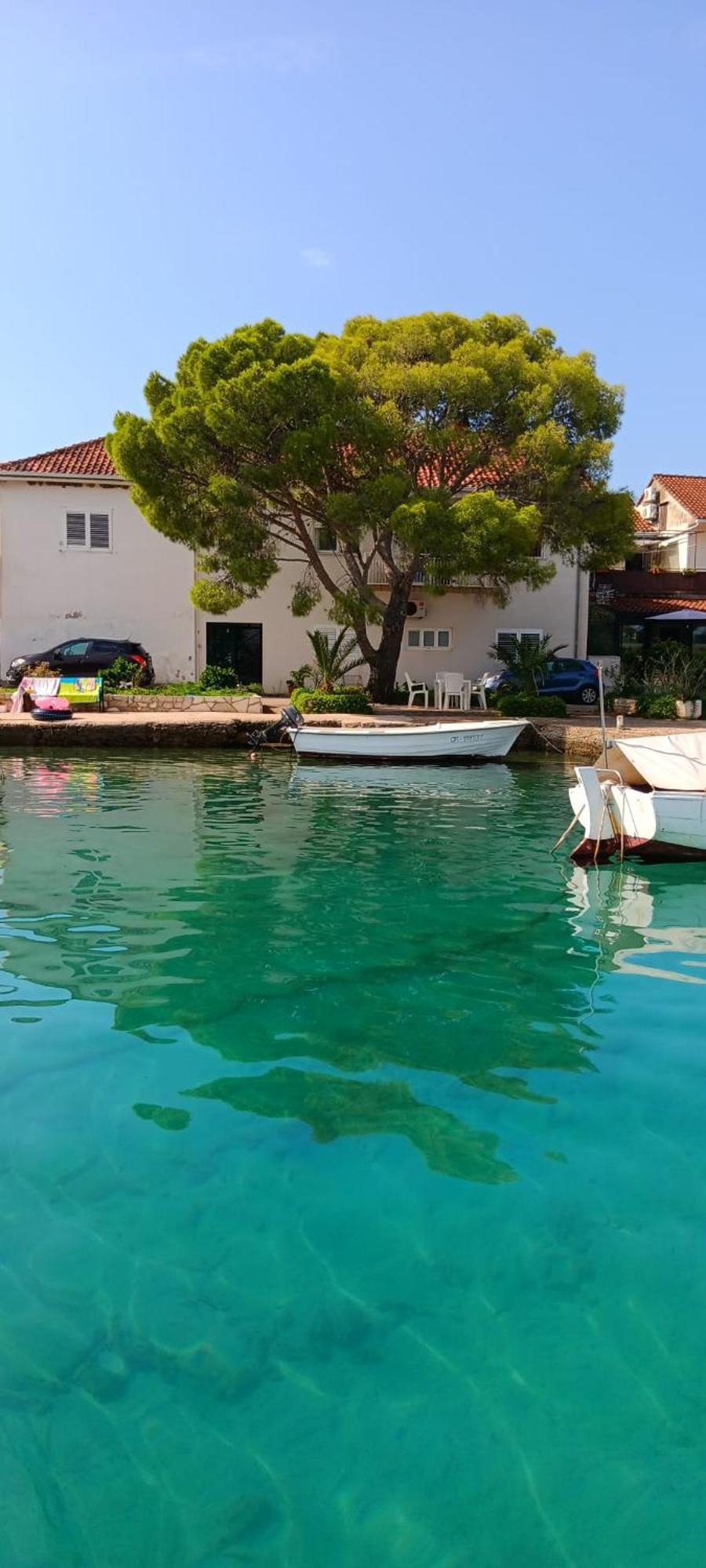 Holiday Home Artina 2 Lovište Buitenkant foto
